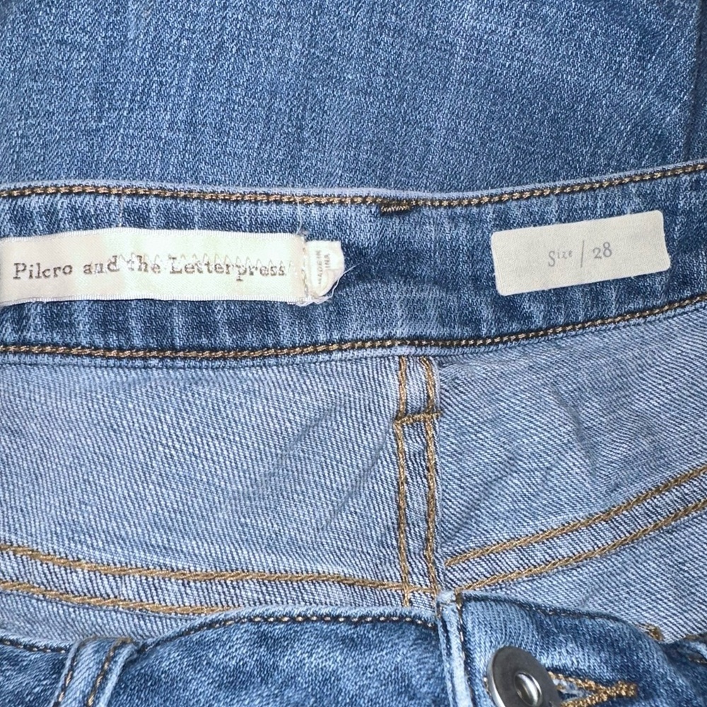 Pilcro and the Letterpress Blue Jeans with Floral Accents - Picture 2 of 9